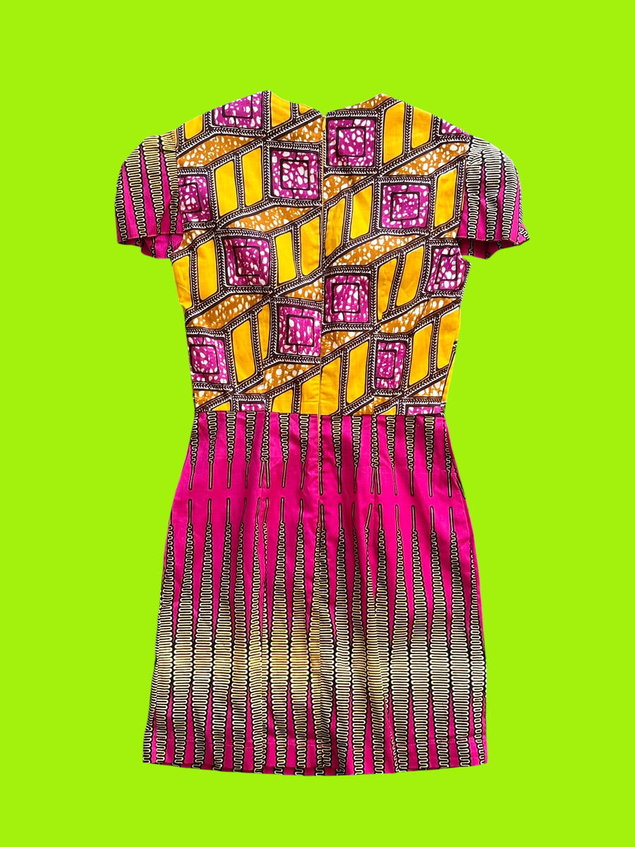 billie mini dress – Boxing Kitten Fully lined Color:Black Hot Pink Gold Nick Jonas Priyanka Chopra neckline_V-neck